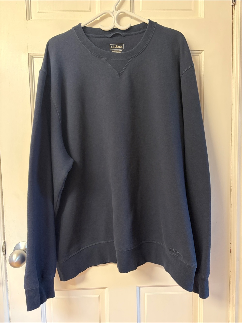 L.L.Bean Men's Classic Athletic Sweatshirt / Crewneck Pullover in navy size XXL
